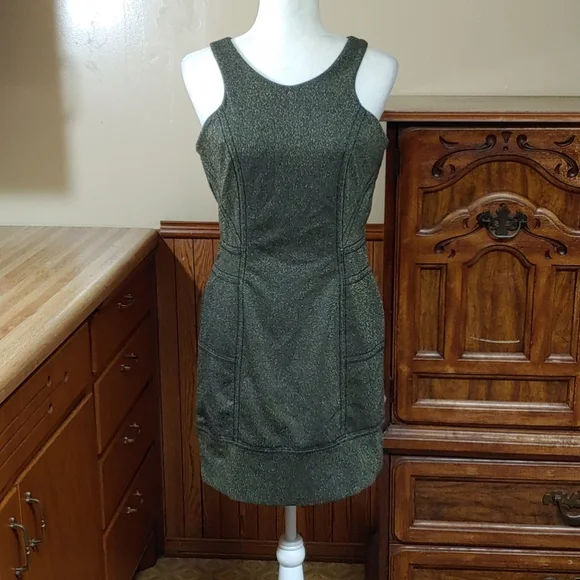 BCBGeneration Shimmer Cocktail Dress M - Picture 2 of 11